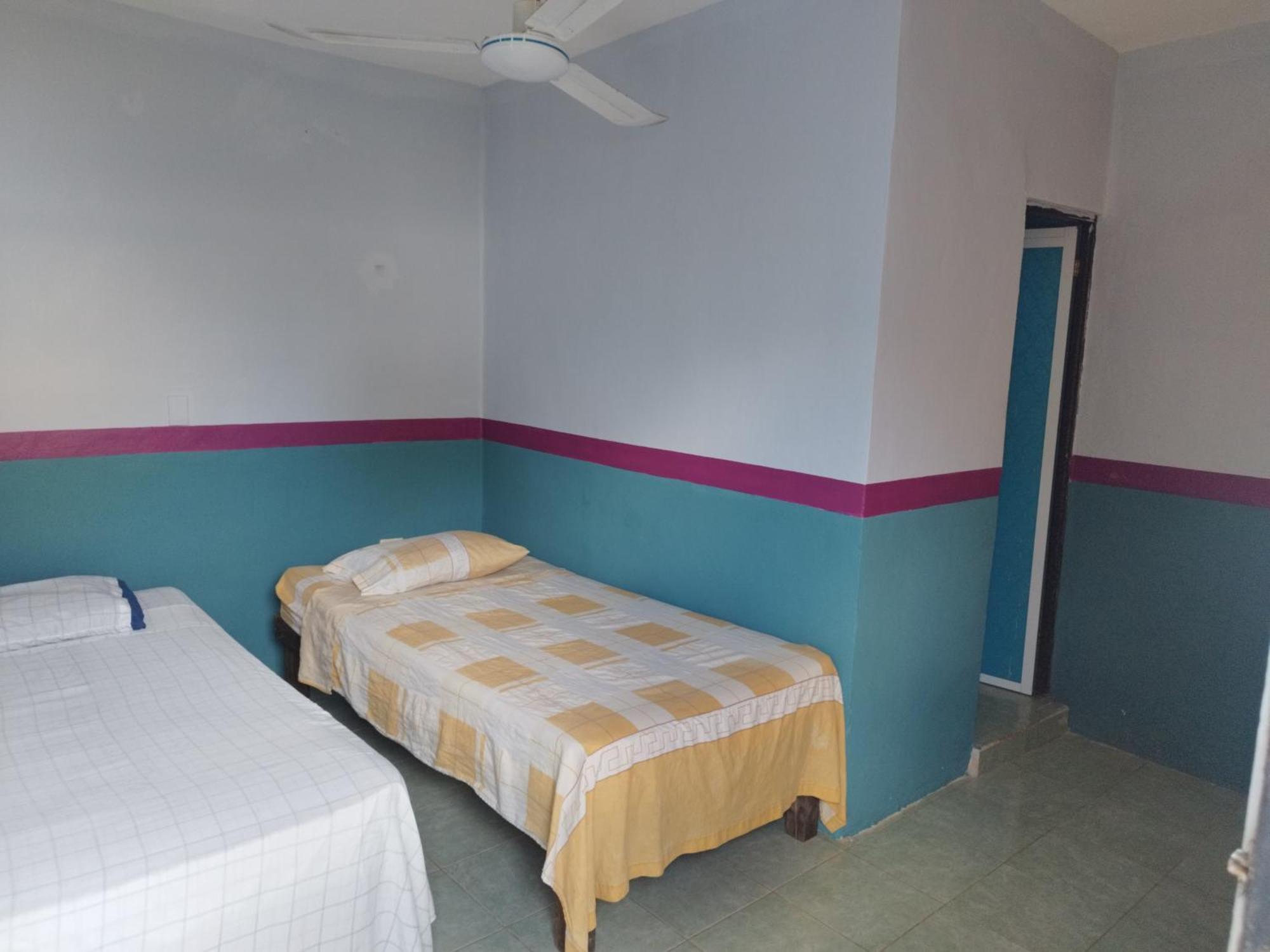 Hostal Y Temazcal Guemez Piste ภายนอก รูปภาพ